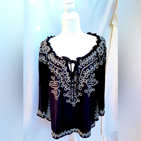 Lauren Michelle Women’s Plus Size Black Tunic Style Top - Picture 1 of 7